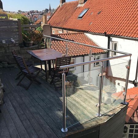Cobbles House Villa Уитби Екстериор снимка