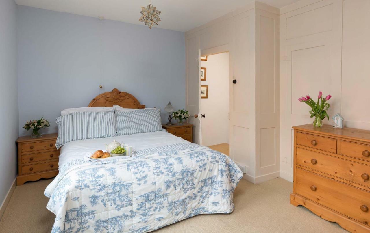 Cobbles House Villa Уитби Екстериор снимка
