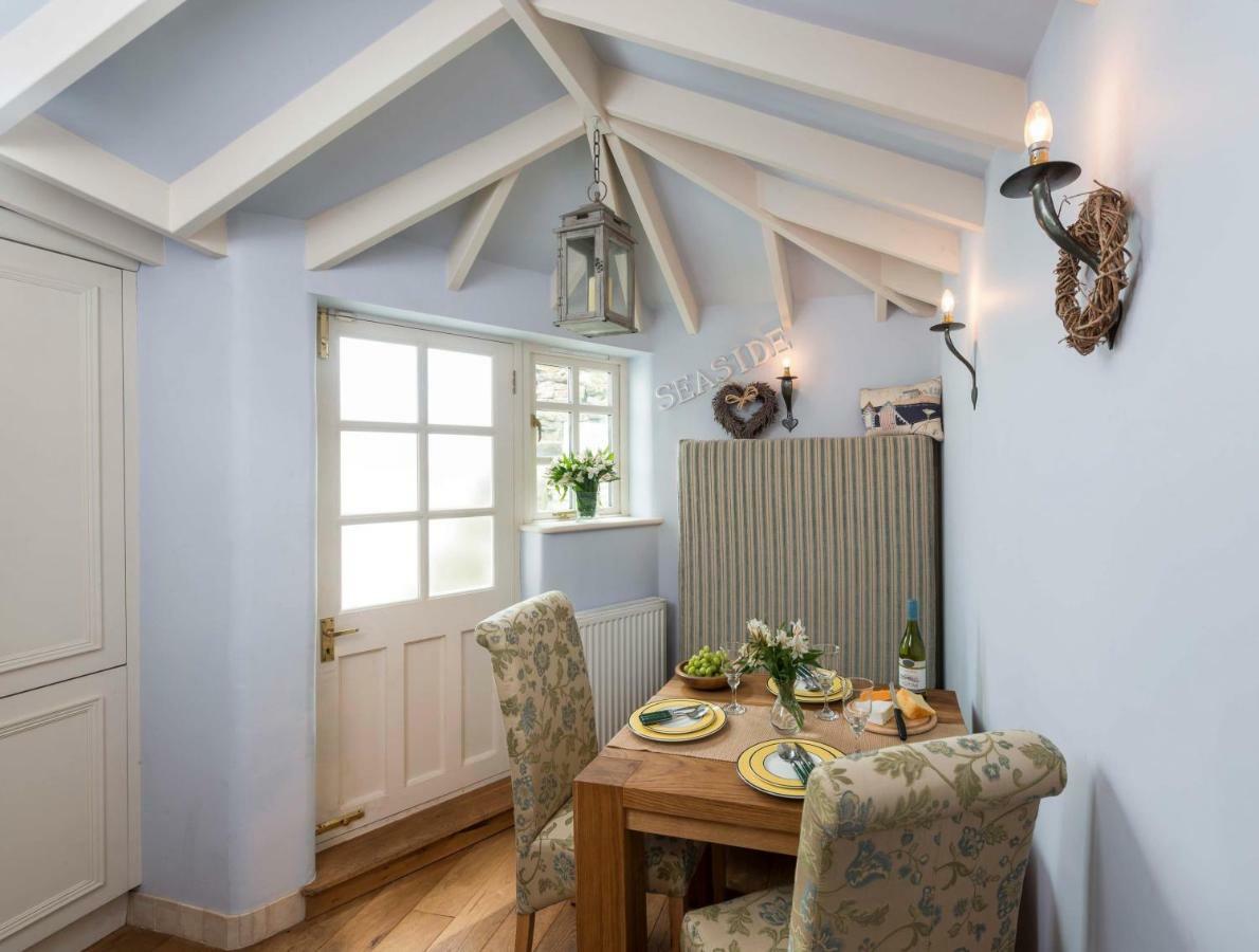 Cobbles House Villa Уитби Екстериор снимка